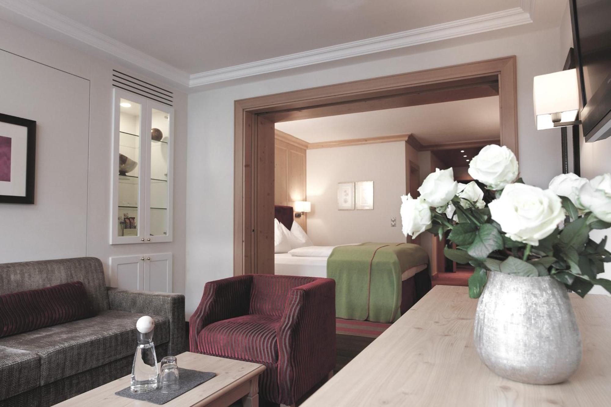 Hotel Rigele Royal Superior Obertauern Extérieur photo